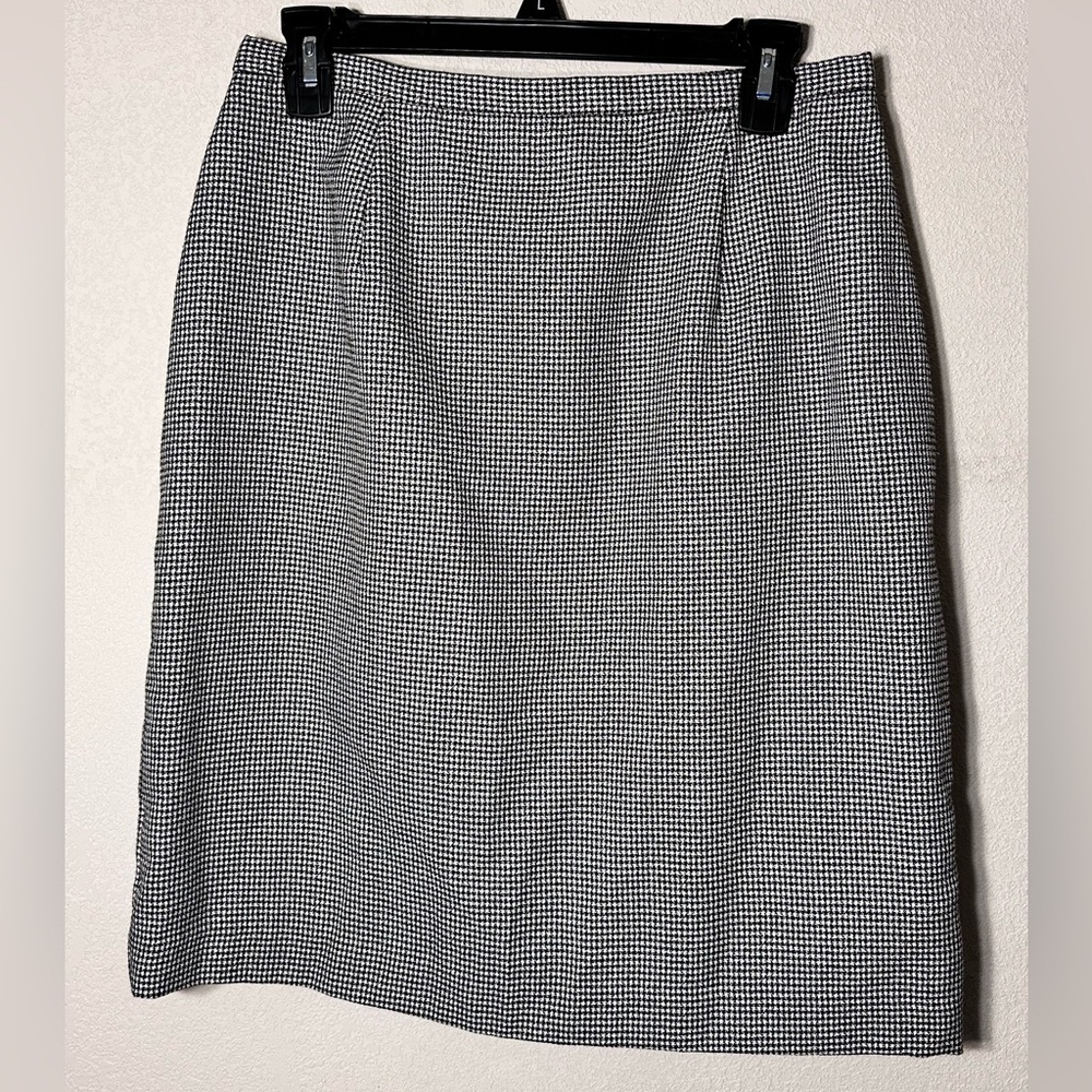 Karen Scott Women's Size 12 Skirt Pattern Casual Office Houndstooth